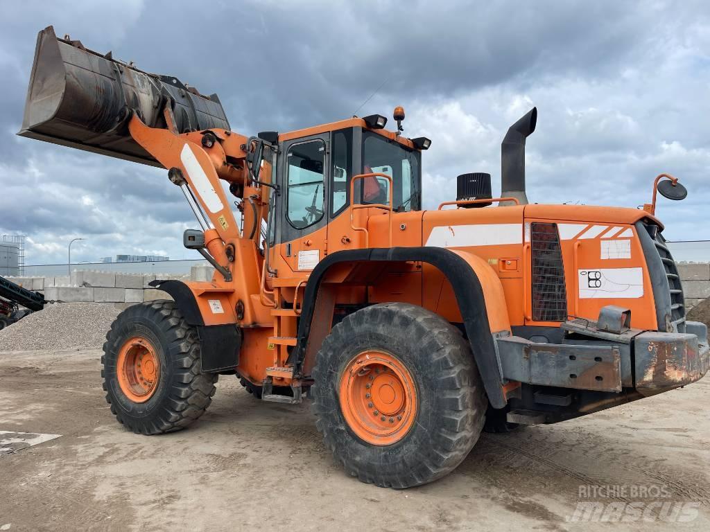 Doosan DL 350 轮式装载机