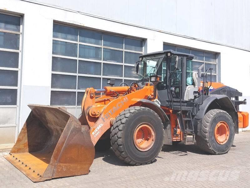 Hitachi ZW 250-6 轮式装载机
