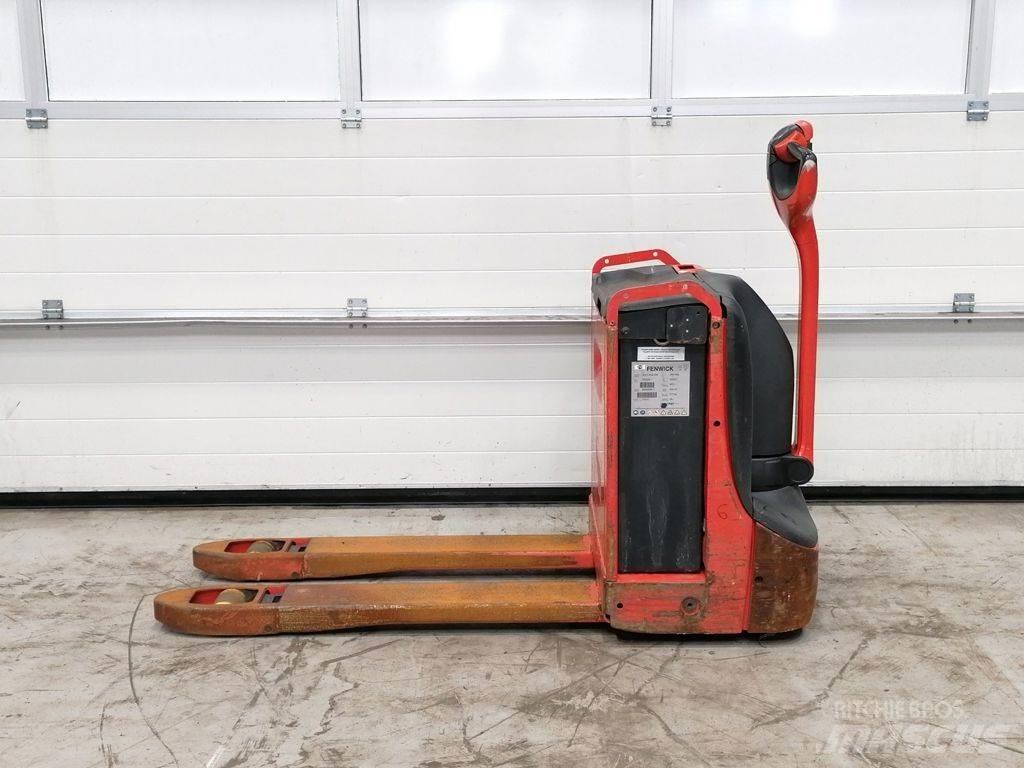 Linde T16 手摇升降机