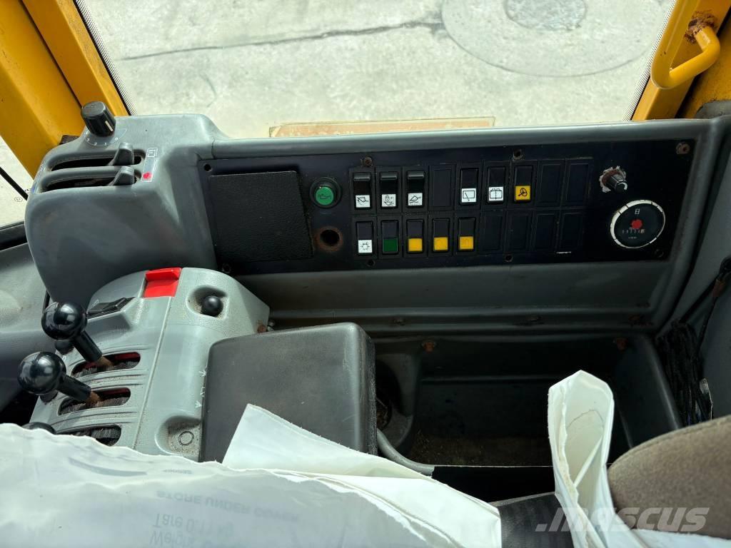 Volvo L110E 轮式装载机