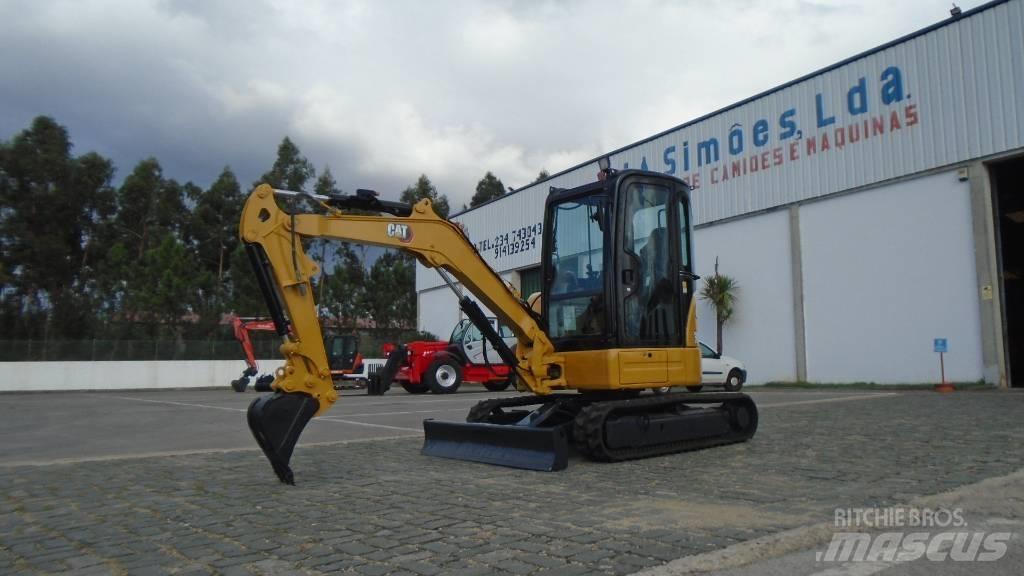 CAT 303.5 E CR 小型挖掘机