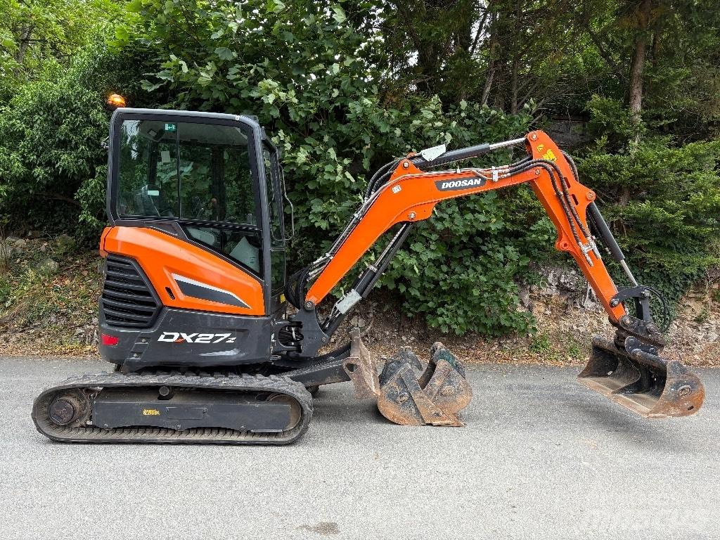 Doosan DX 27 Z 小型挖掘机