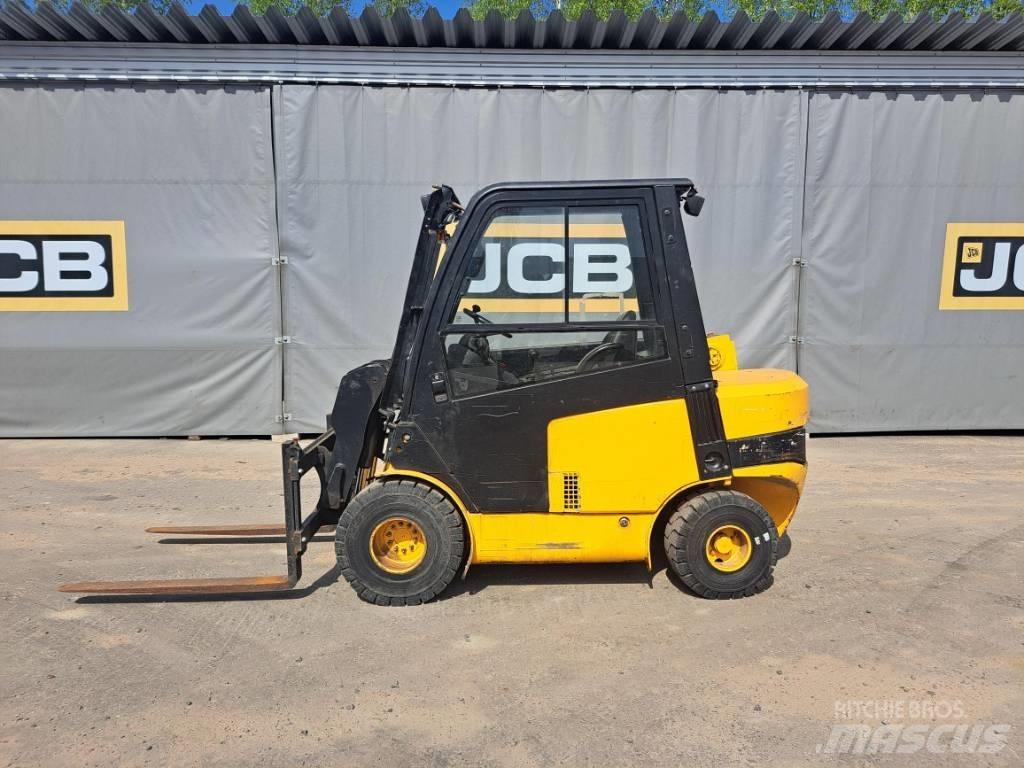 JCB TLT 30D 柴油叉车
