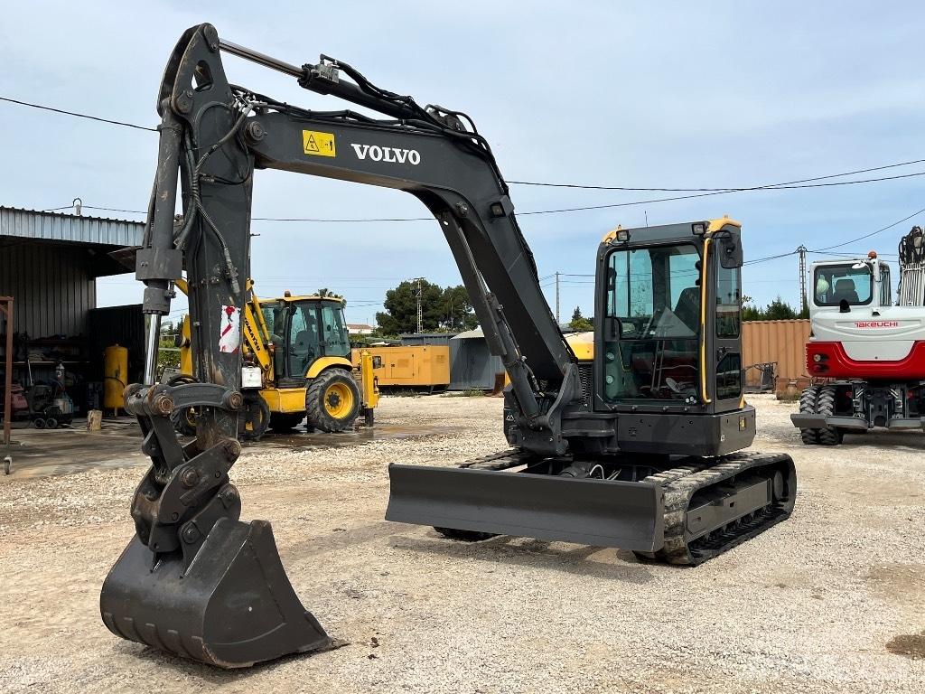 Volvo ECR 88 小型挖掘机