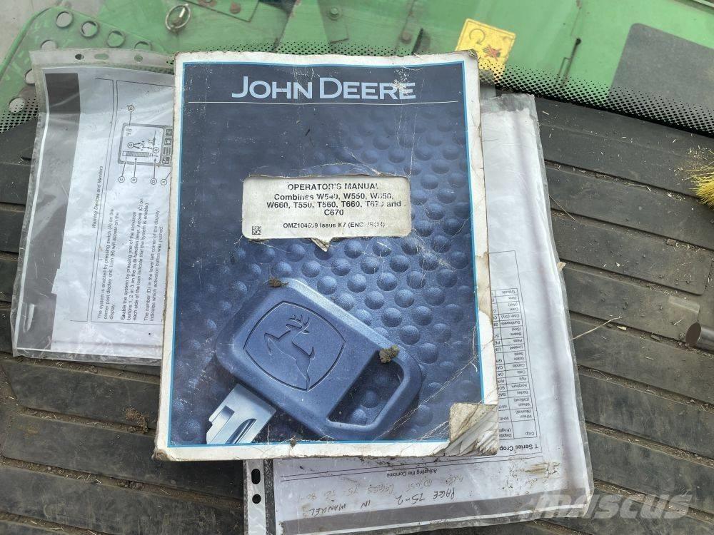 John Deere T 550 联合收割机