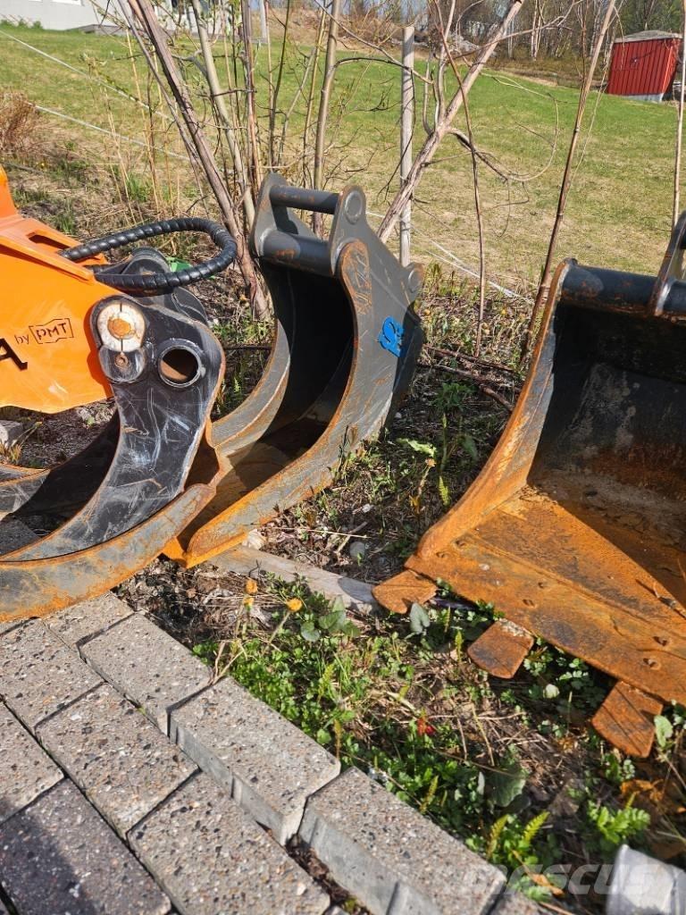 Komatsu PC 24 MR-5 小型挖掘机