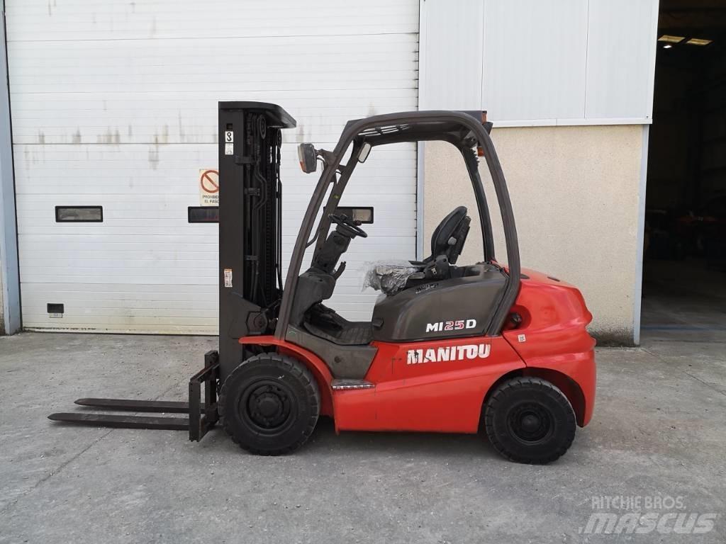 Manitou MI25D 天然气叉车