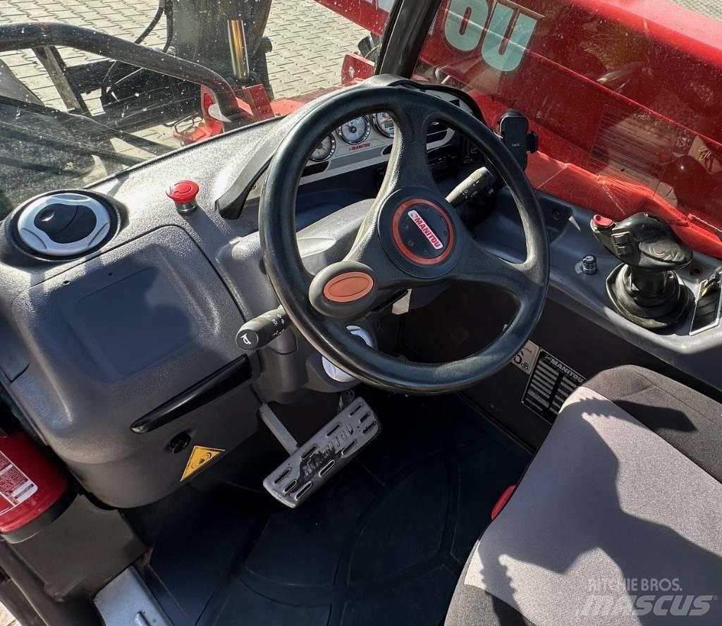 Manitou MVT 730 伸缩臂叉装车|叉装车