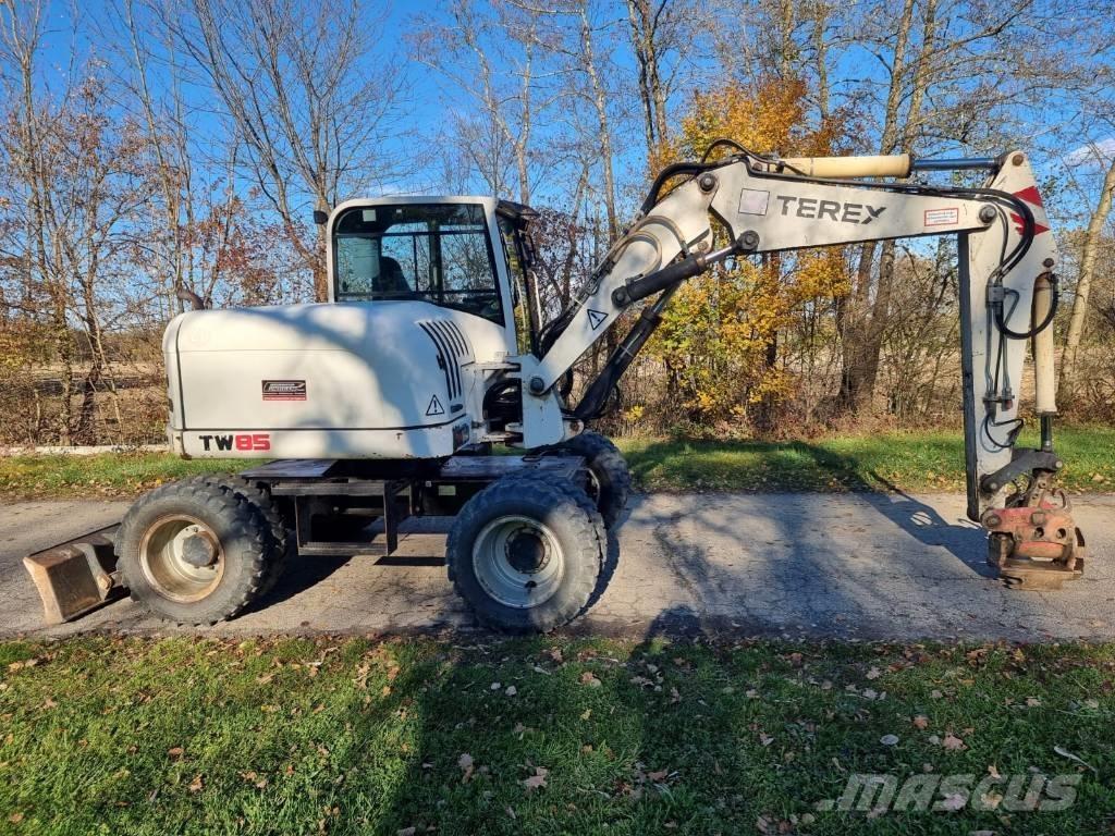 Terex TW 85 轮式挖掘机