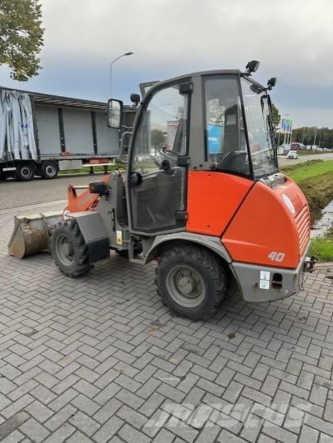 Atlas 40 小型装载机