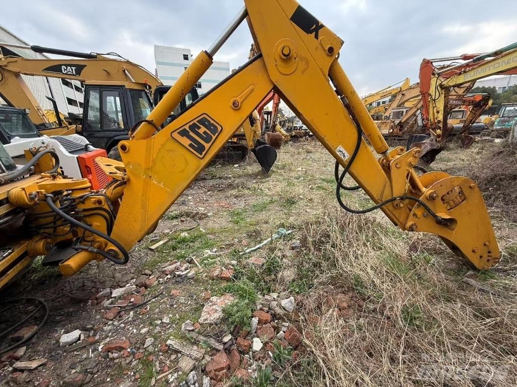 JCB 3 CX 反铲装载机