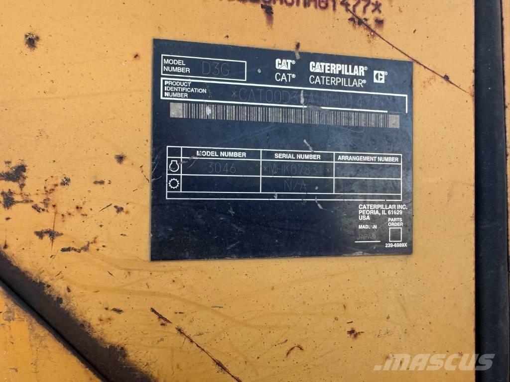 CAT D 3 G 履带式推土机