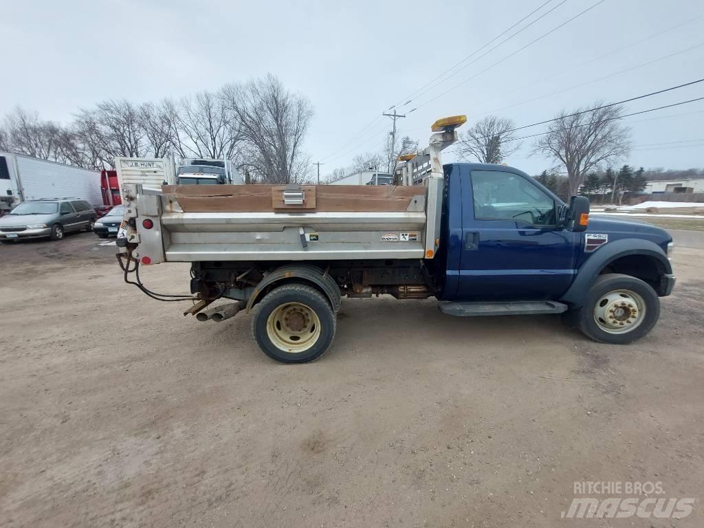 Ford F 550 XLT 推雪机
