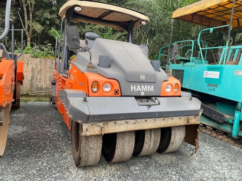 Hamm HP240 双轮压路机