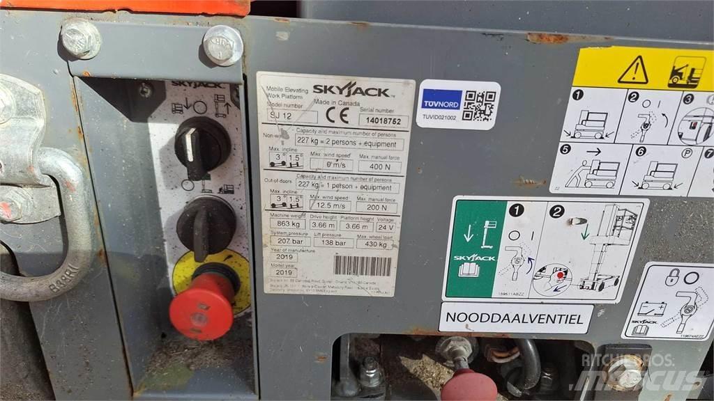 SkyJack SJ12 其他升降机和高空作业平台
