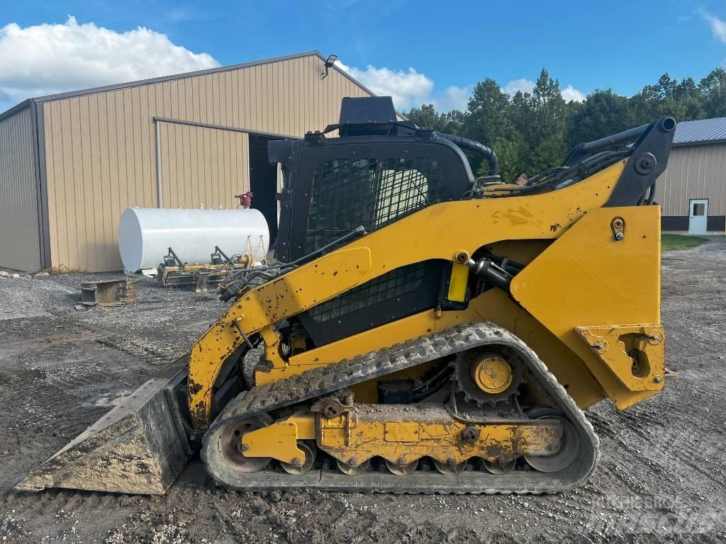 CAT 299 D XHP 滑移装载机