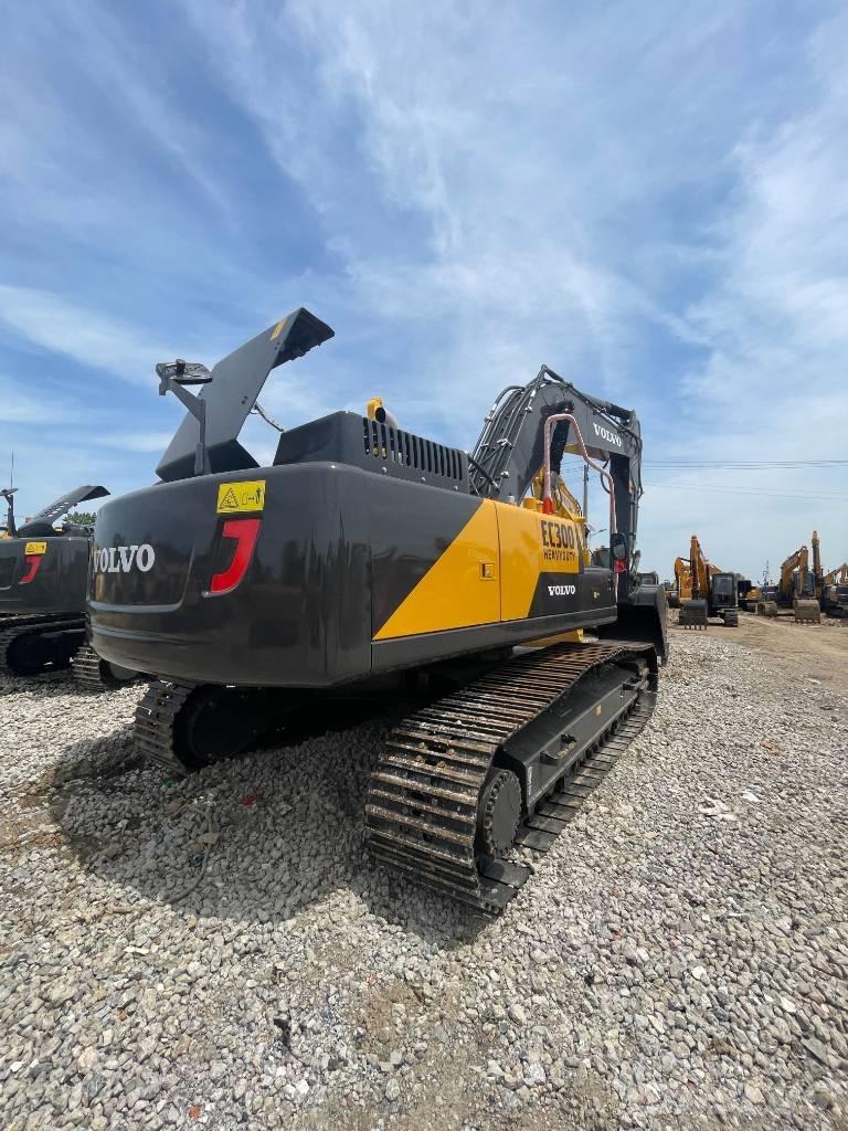 Volvo EC 300 履带挖掘机