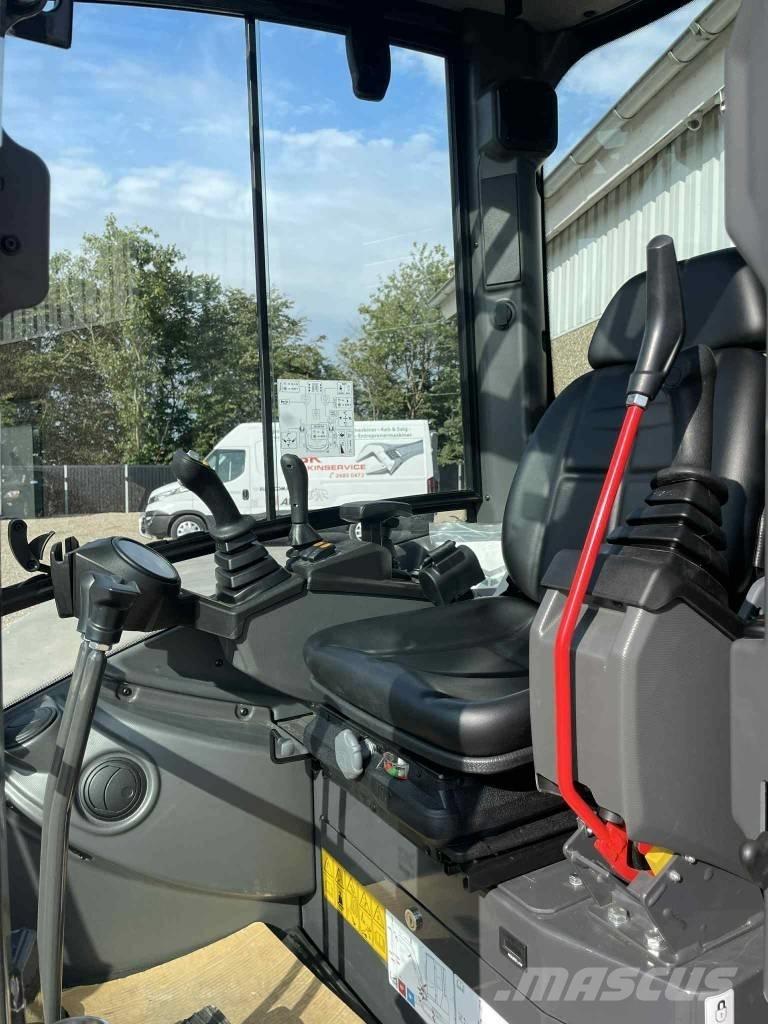Eurocomach 25 ZT 小型挖掘机