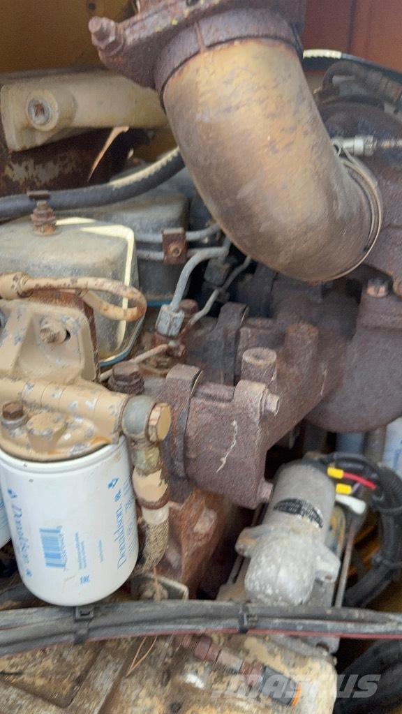 Dynapac CC 422 双轮压路机