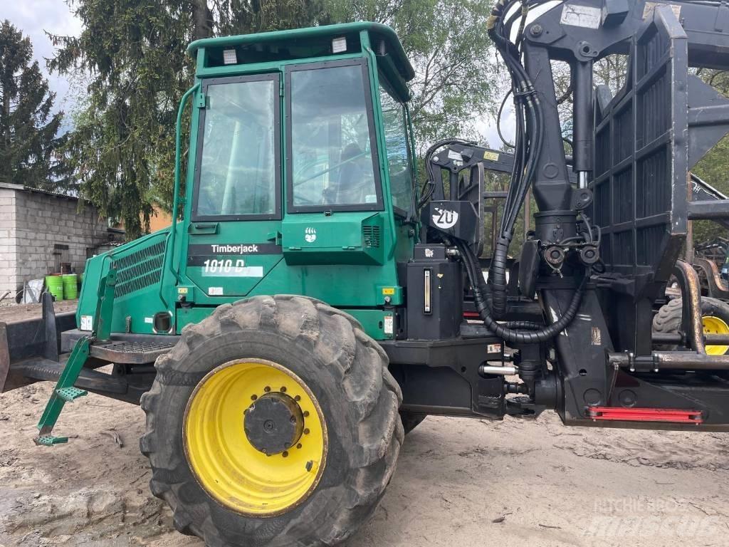 Timberjack 1010D 集运机