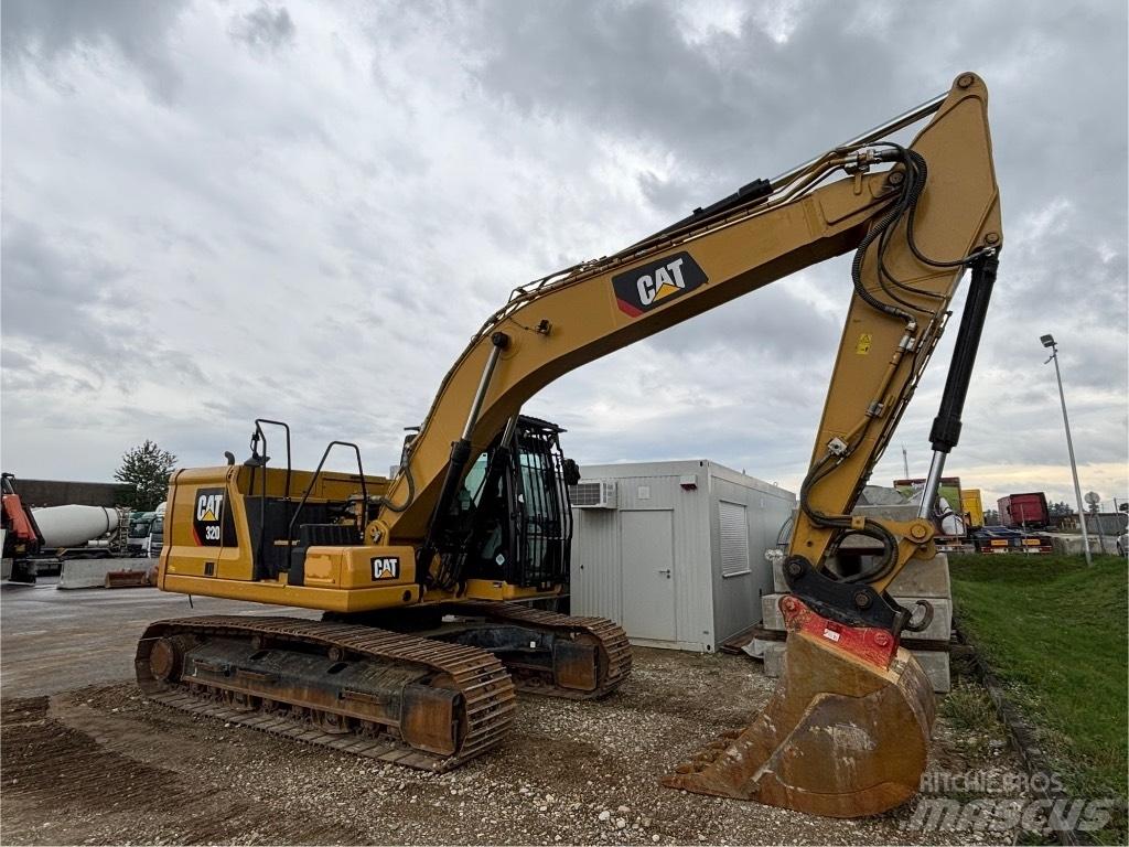 CAT 320 履带挖掘机