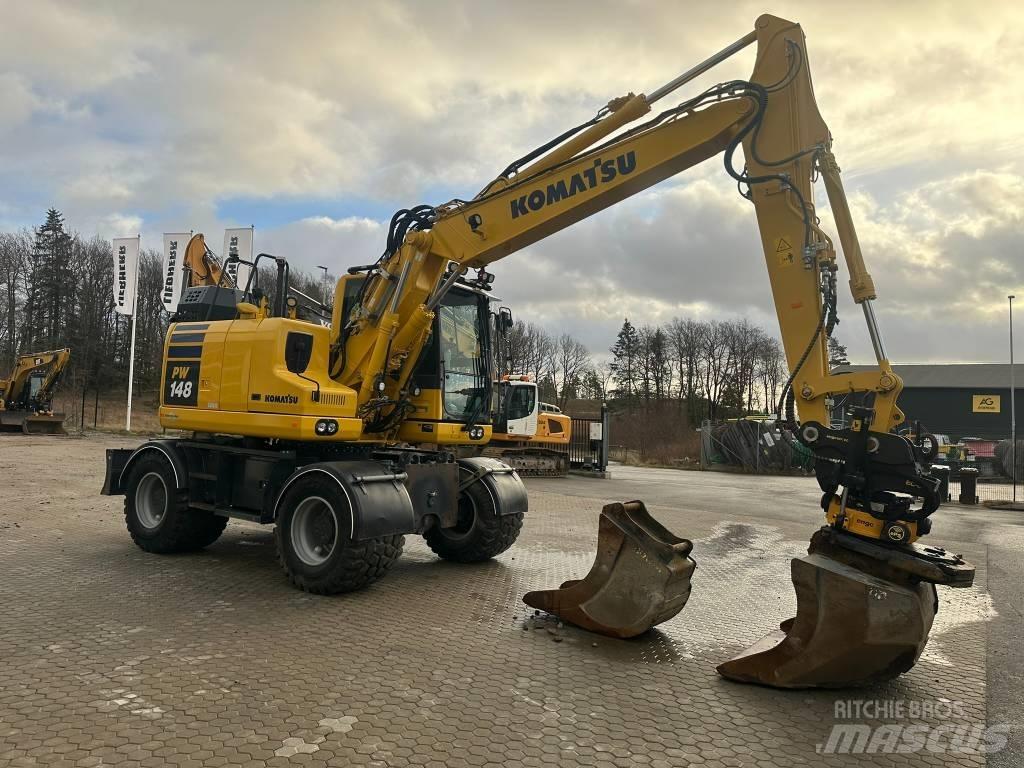 Komatsu PW 148-11 轮式挖掘机