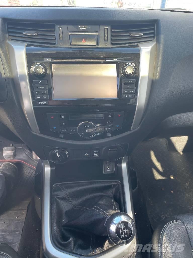 Nissan Navara 皮卡车
