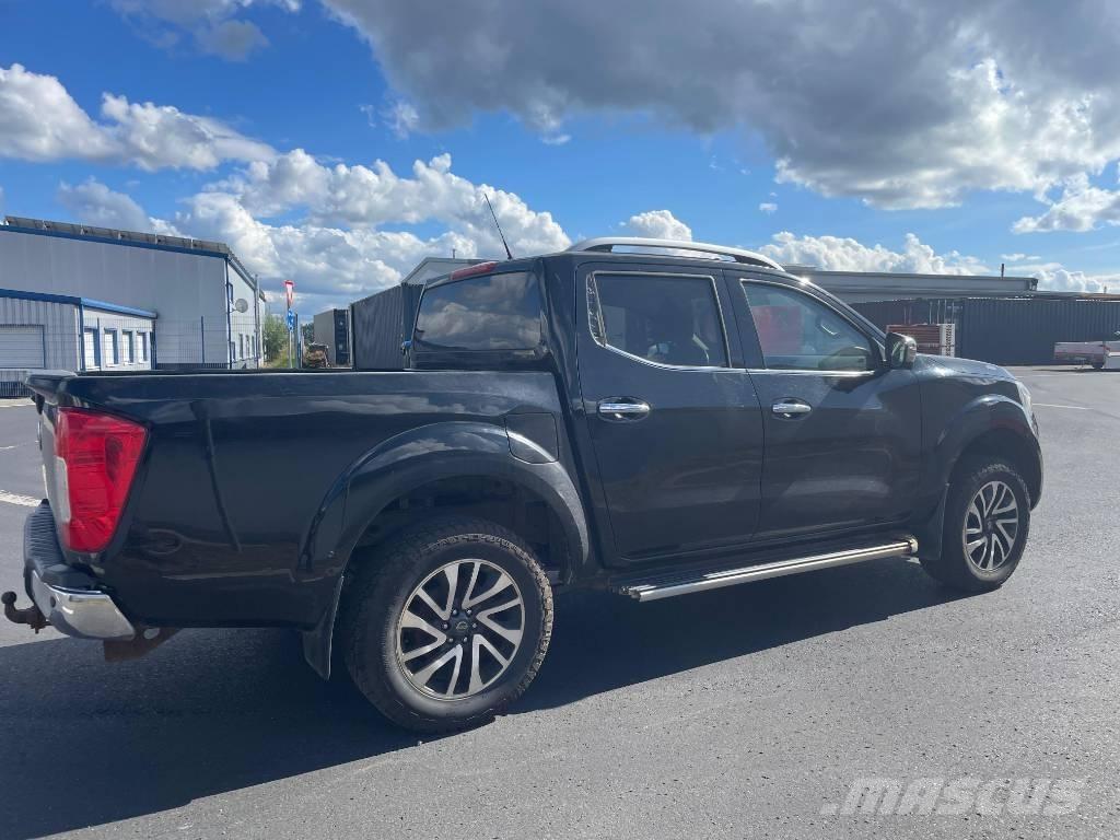 Nissan Navara 皮卡车