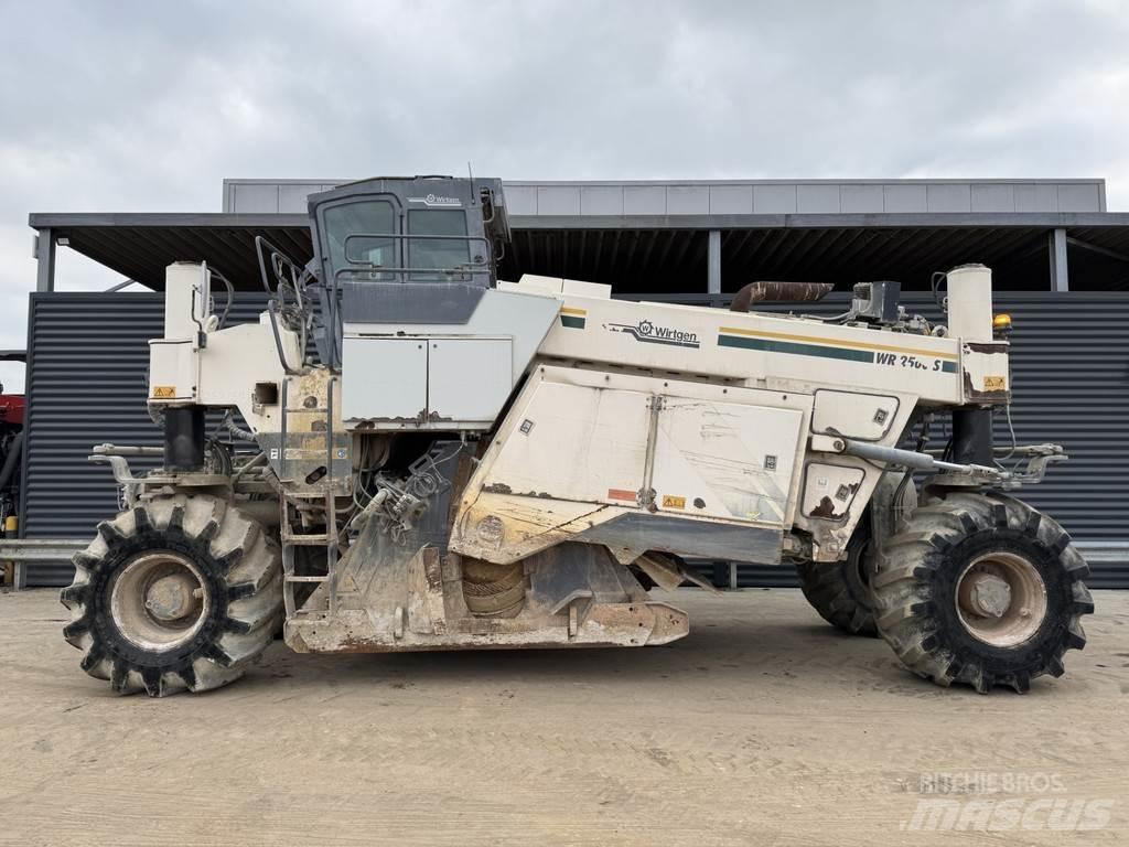 Wirtgen WR 2500S 沥青再生设备