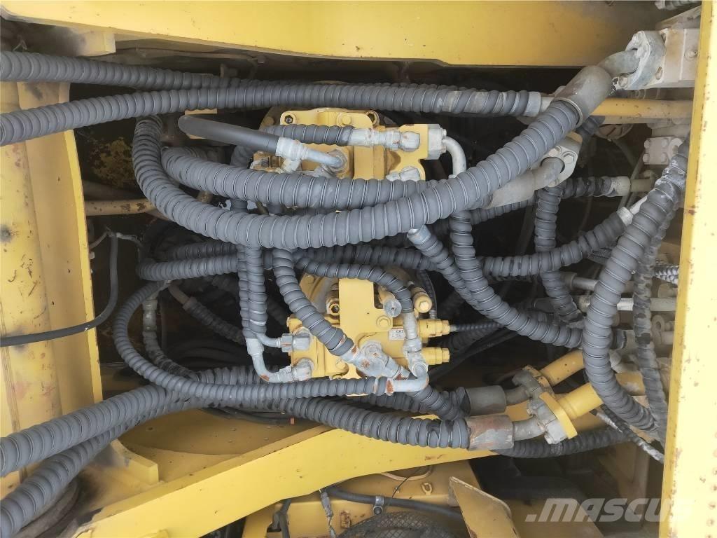 CAT 349DL 履带挖掘机