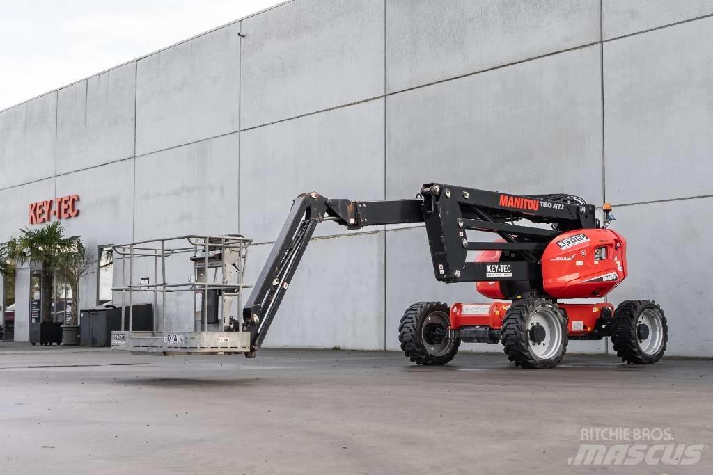 Manitou 180 ATJ 曲臂高空工作平台