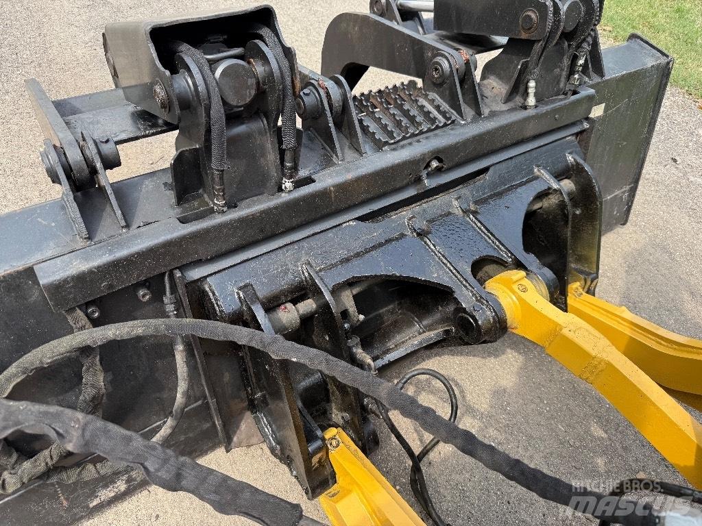 CAT 908 H 轮式装载机