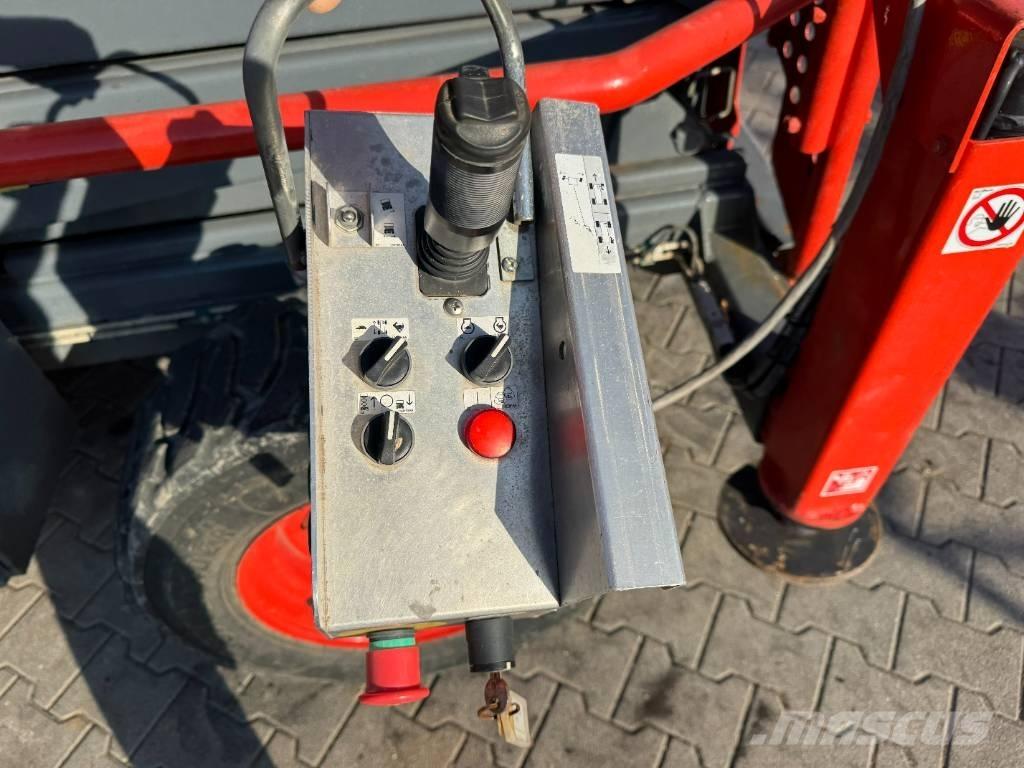 SkyJack 9250RT 剪叉式升降机