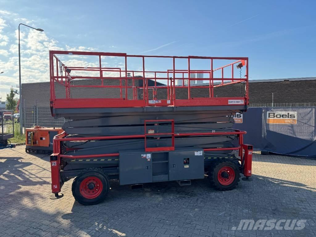 SkyJack 9250RT 剪叉式升降机