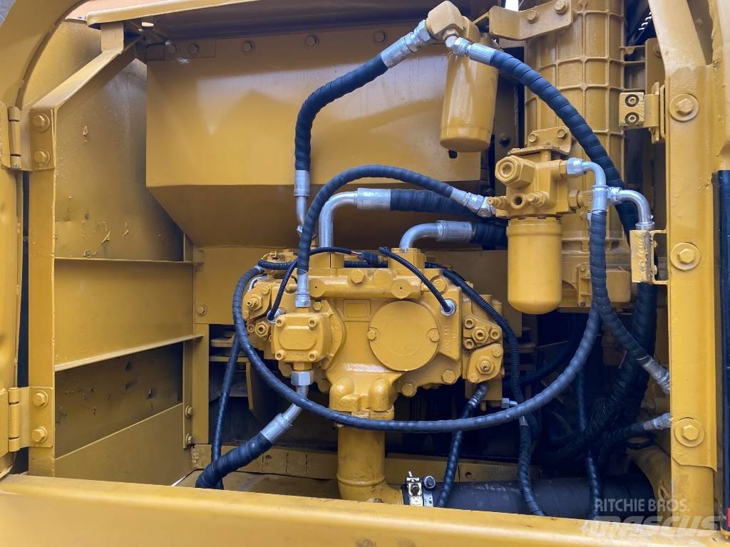 CAT 320 C L 履带挖掘机