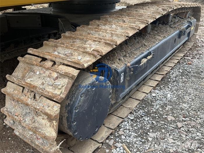 Komatsu PC450-8 履带挖掘机