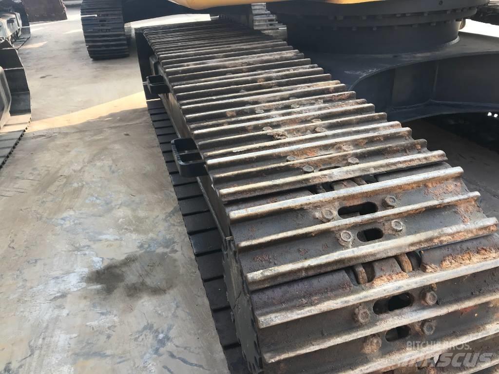 Komatsu PC 200-8N1 履带挖掘机