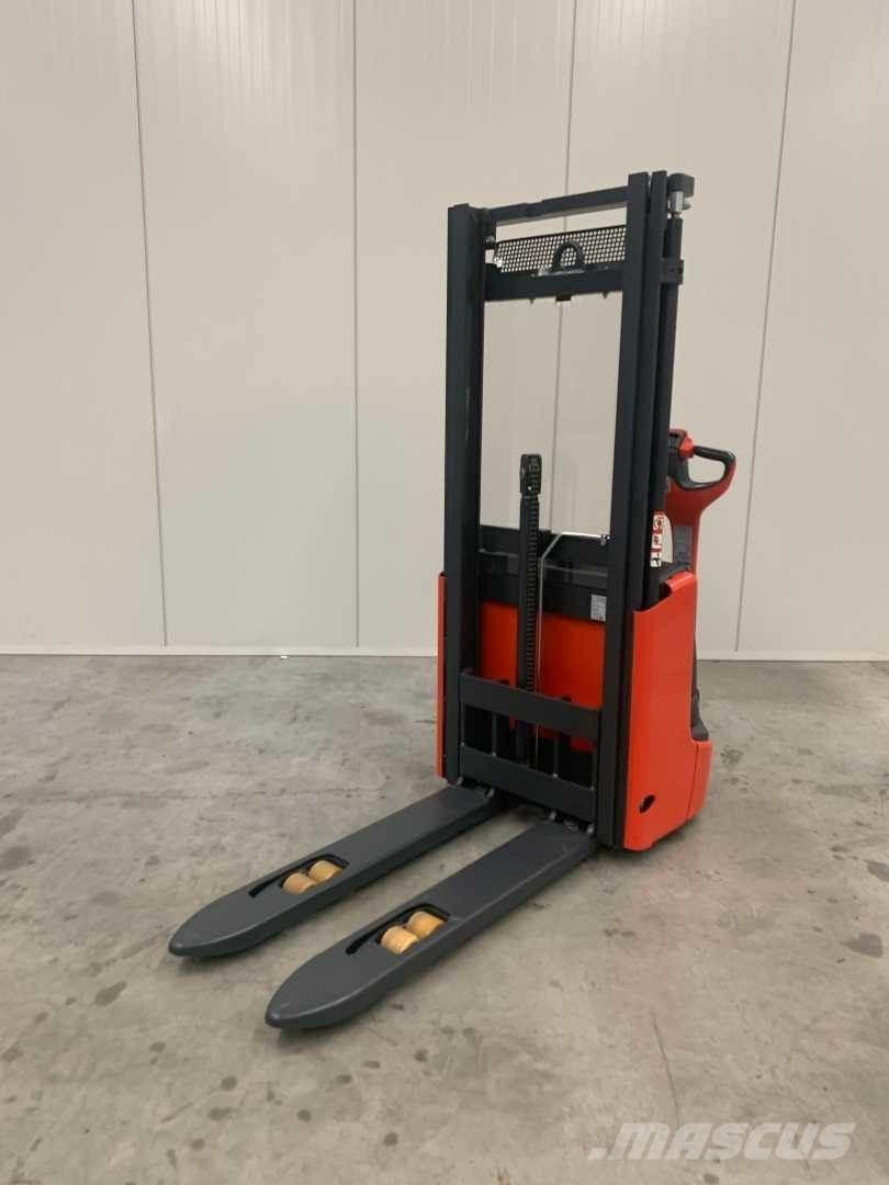 Linde L10 行走式堆垛机