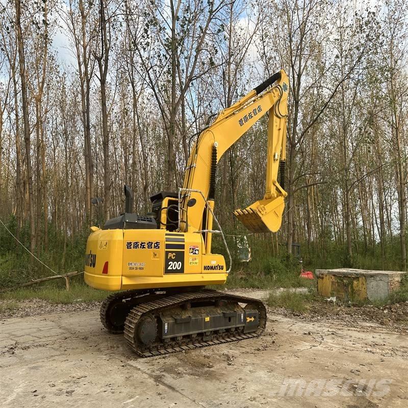 Komatsu pc200-8 履带挖掘机