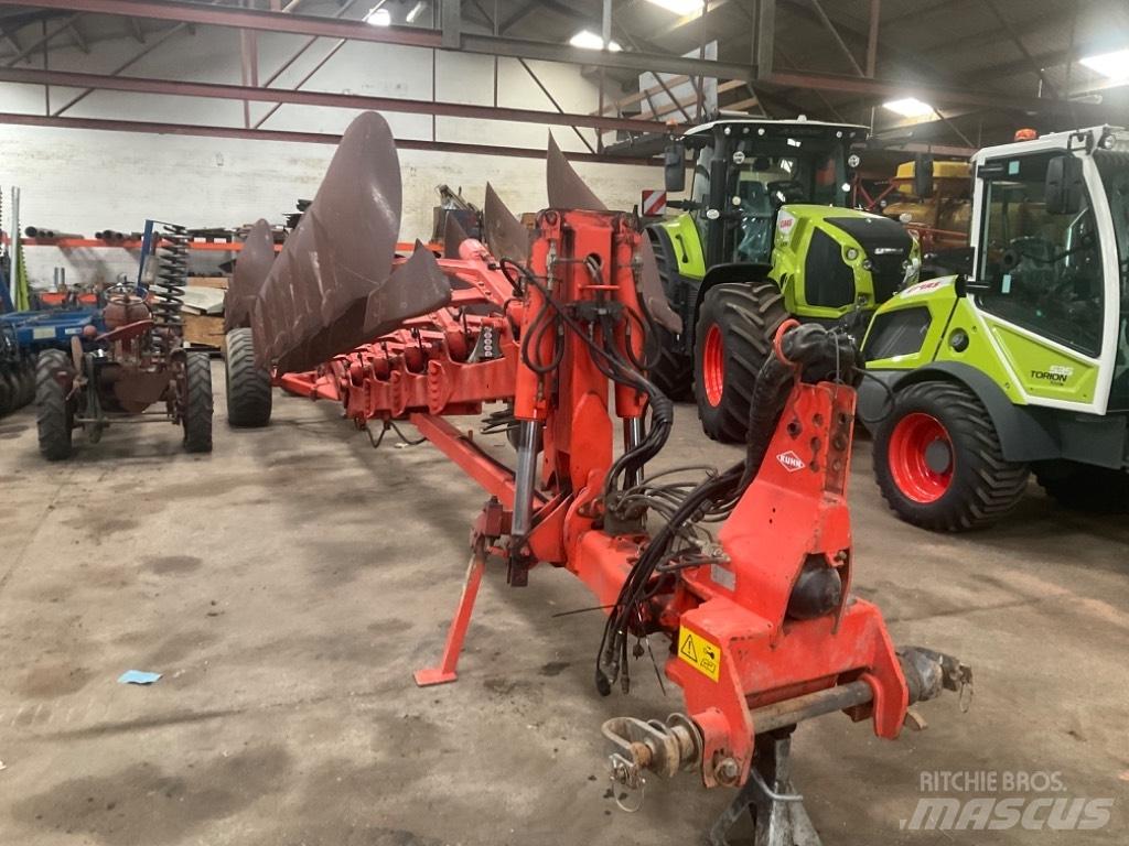 Kuhn Vari-Manager 双向犁