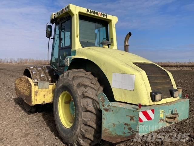Ammann ASC 150 PD 单轮压路机