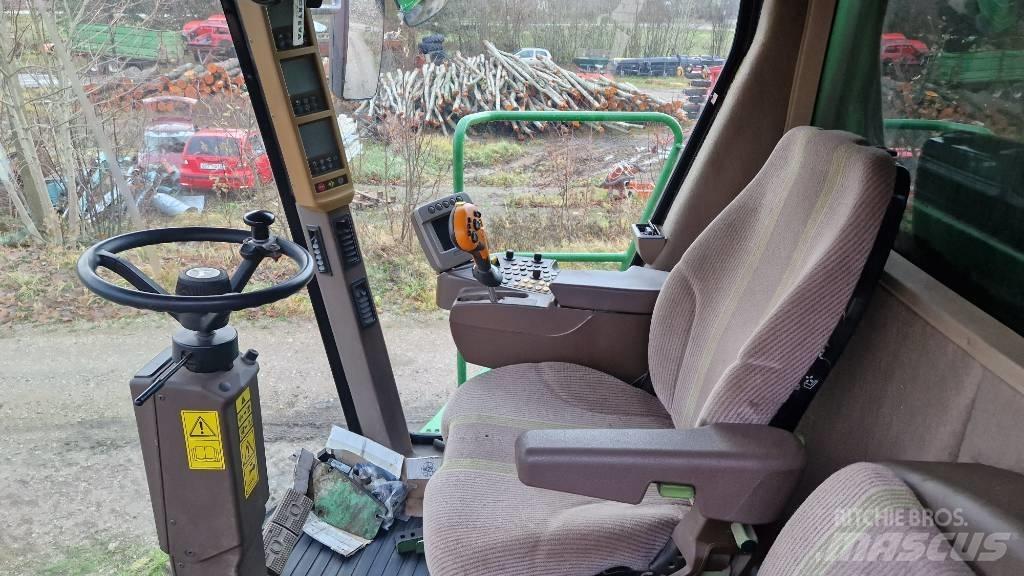 John Deere S 690 联合收割机
