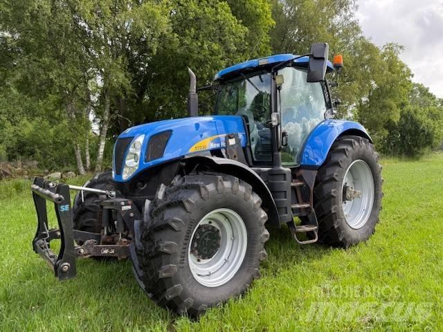 New Holland T 7030 拖拉机/农用车