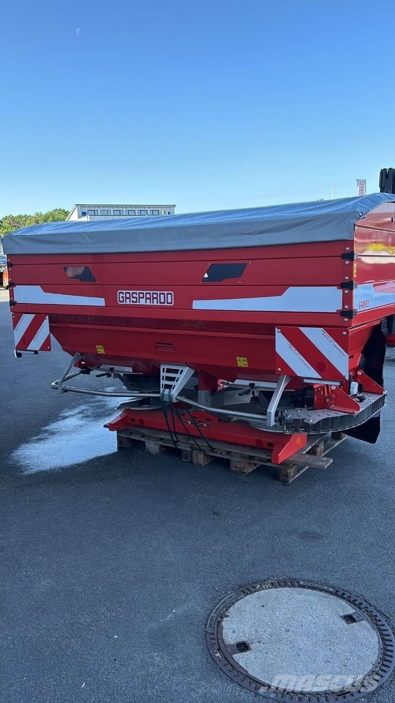 Maschio Primo EW 矿物肥料撒播机