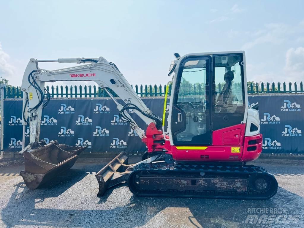 Takeuchi TB 260 小型挖掘机