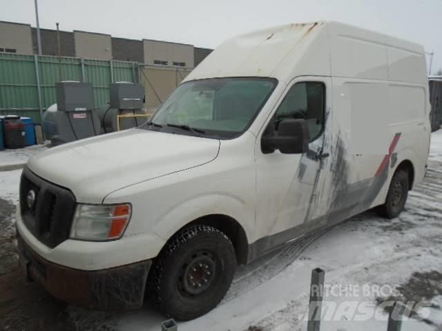 Nissan NV2500HD 厢式货车