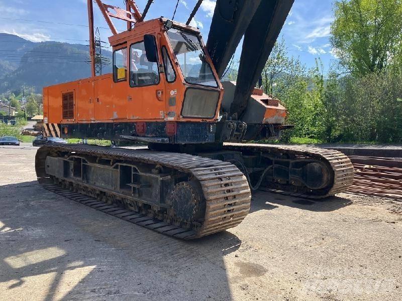 Hitachi KH 180-3 履带起重机