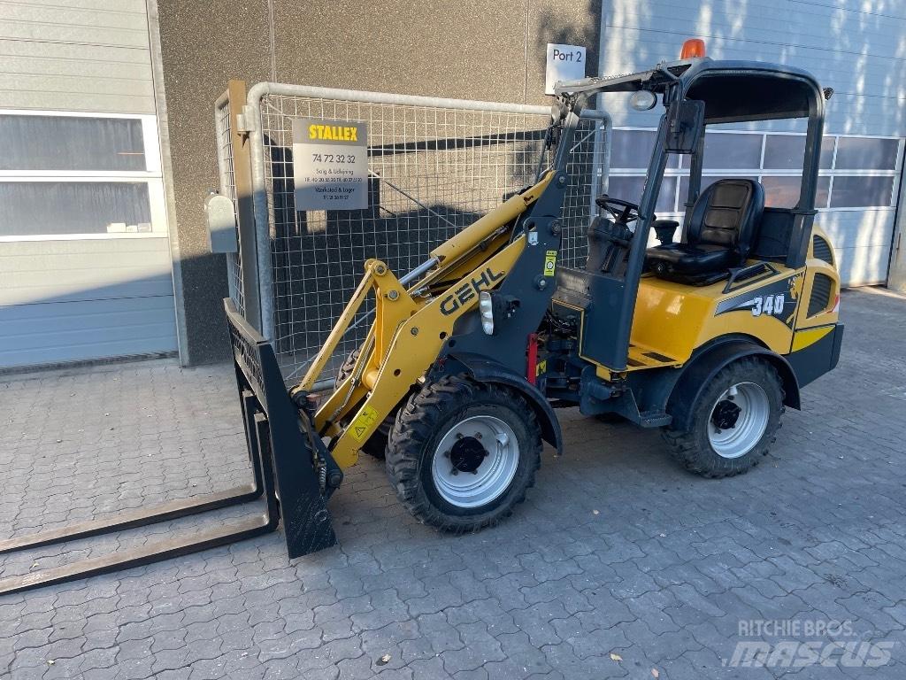 Gehl AL340 小型装载机
