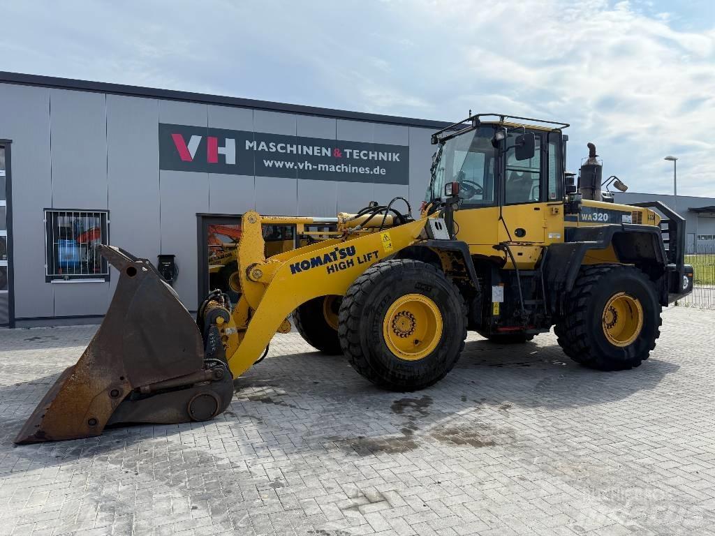 Komatsu WA 320-6 轮式装载机