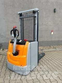 Still EXV 16 手推堆垛车